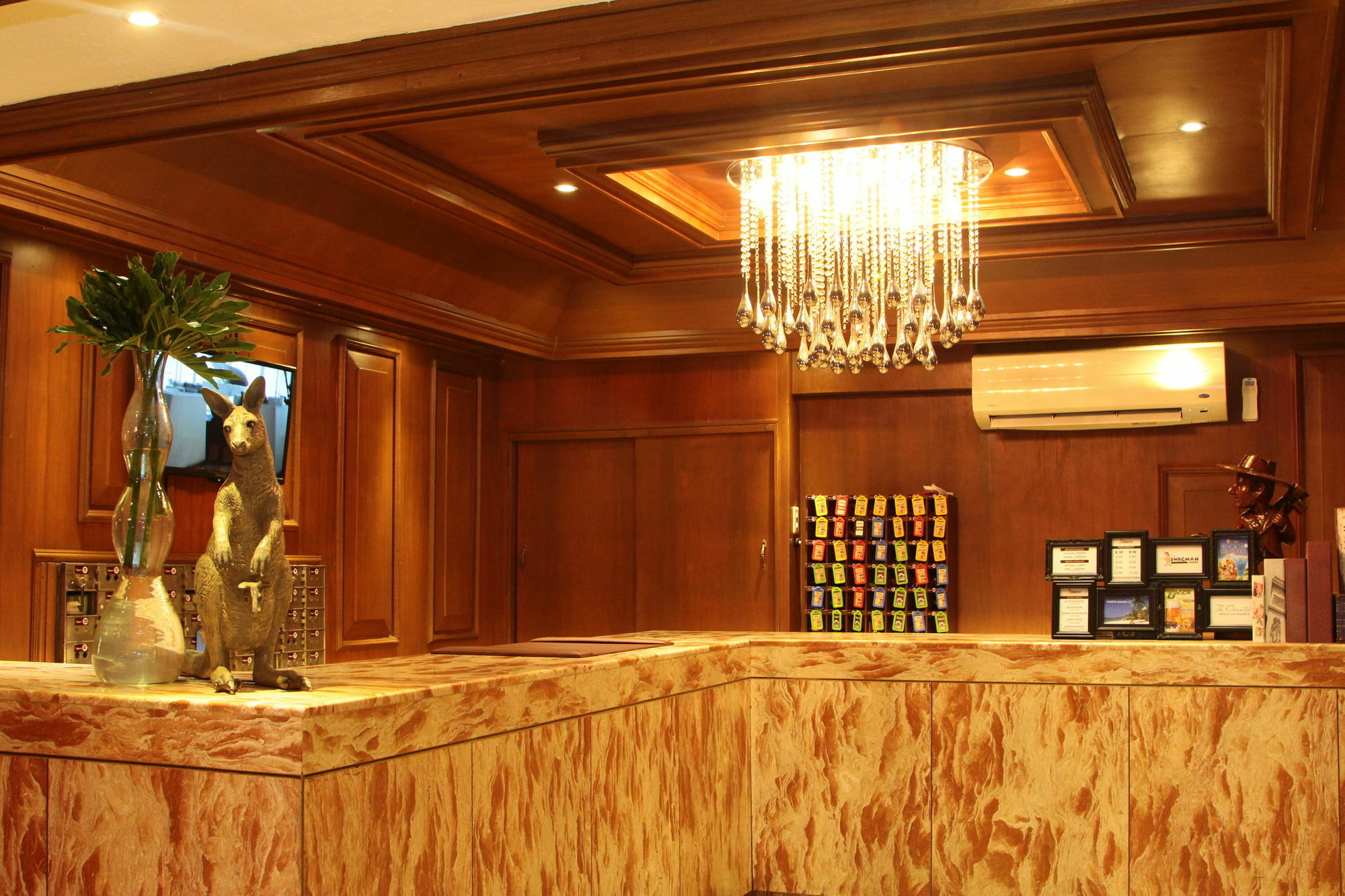 Swagman Hotel Manila Exteriör bild