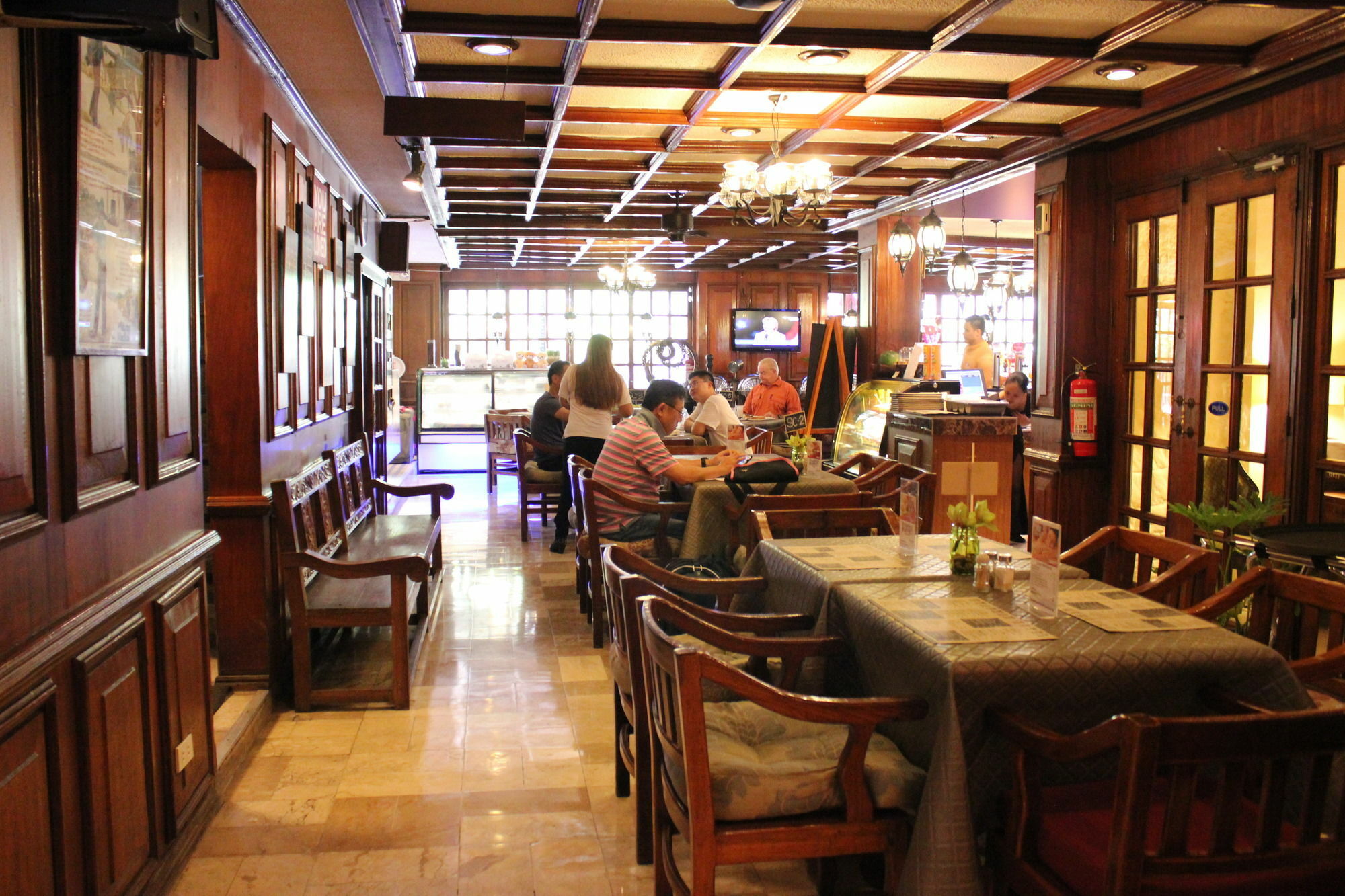 Swagman Hotel Manila Exteriör bild